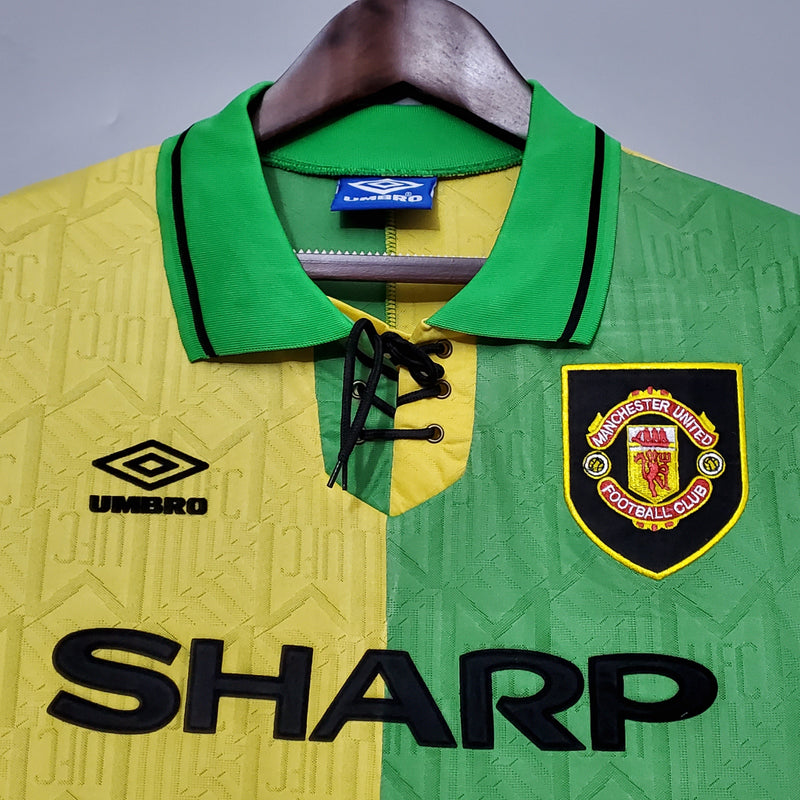 MANCHESTER UNITED II 92/94 MEN (RETRO)