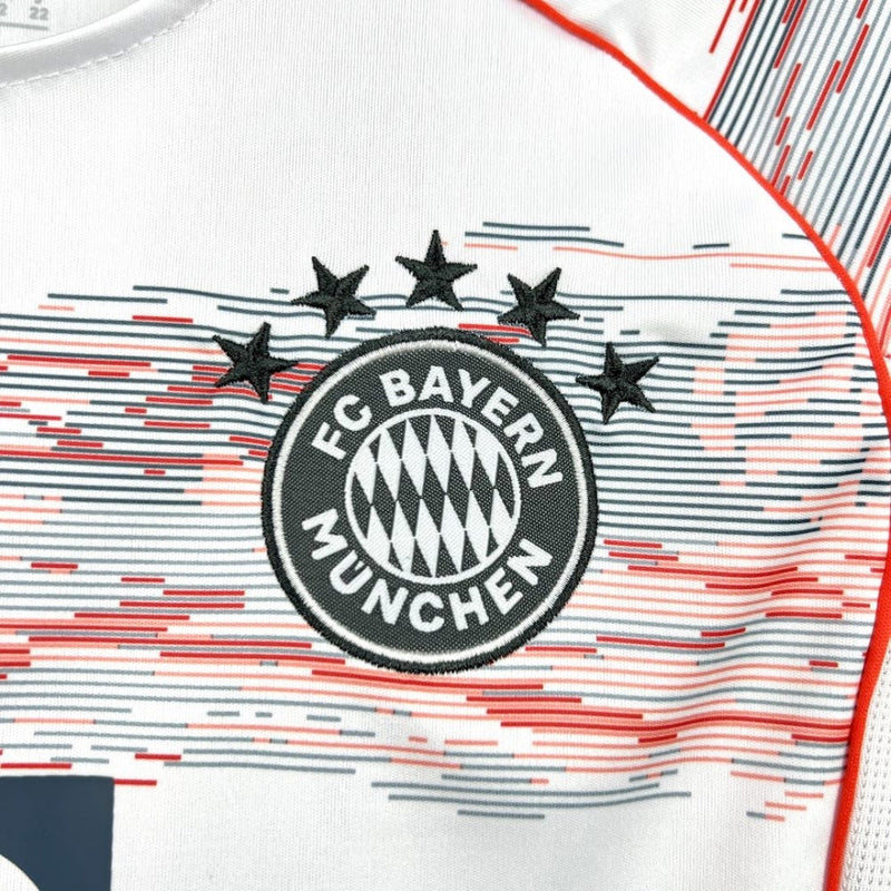 BAYERN MUNICH II 25/26 CONJUNTO INFANTIL