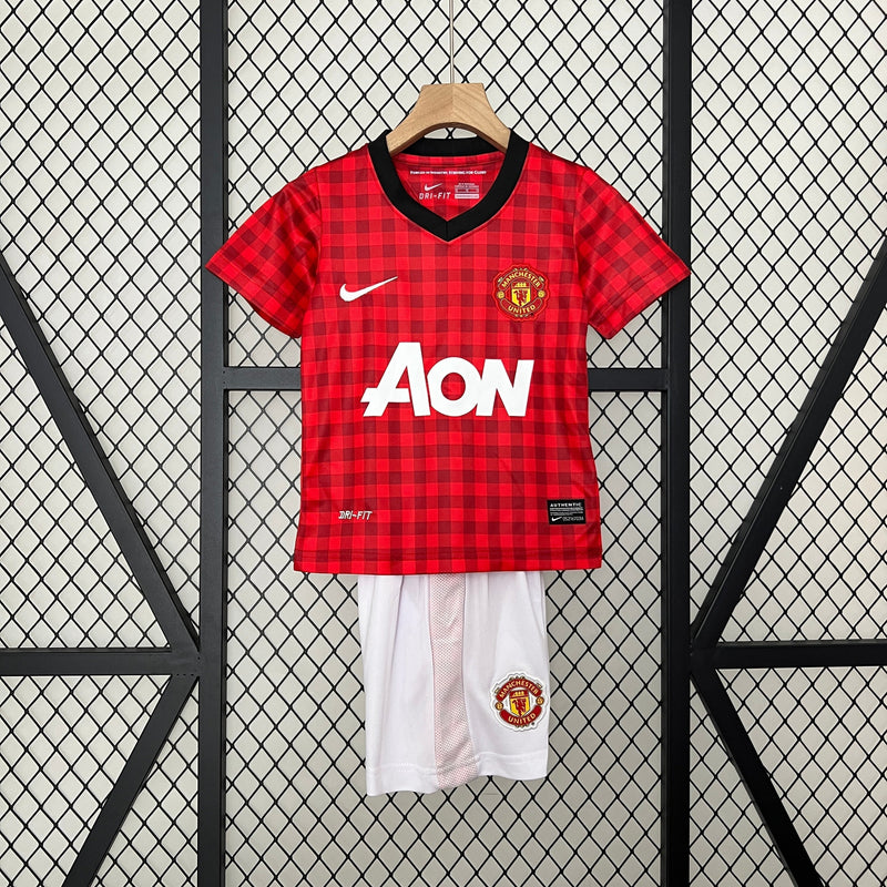 MANCHESTER UNITED I 12/13 CHILDREN'S SET (RETRO) 