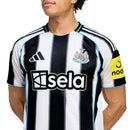 NEWCASTLE UNITED I 25/26 HOMBRE (VERSIÓN JUGADOR)