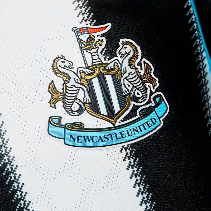 NEWCASTLE UNITED I 25/26 HOMBRE (VERSIÓN JUGADOR)